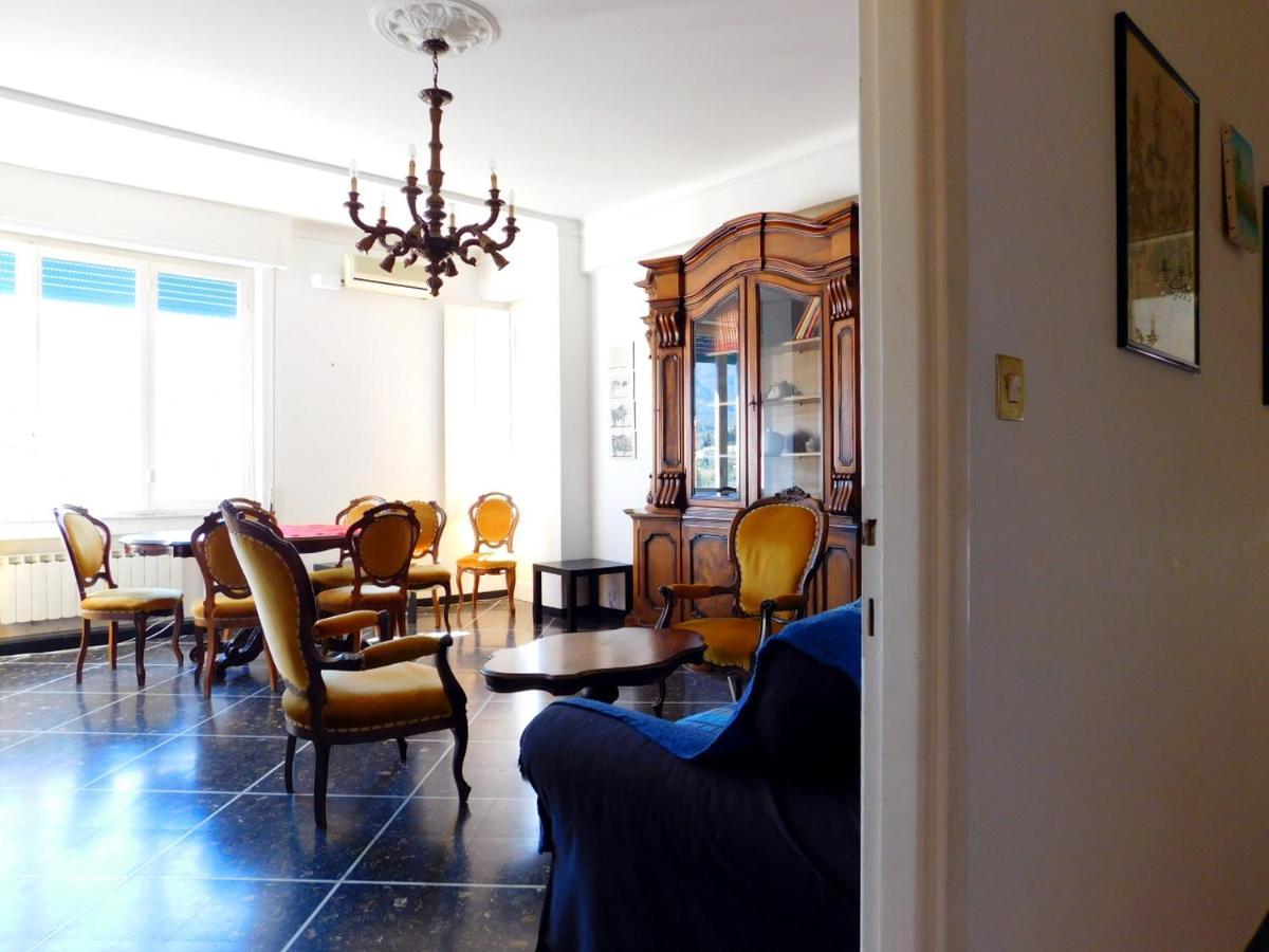 Quadrilocale Con Vista Apartment Levanto Luaran gambar