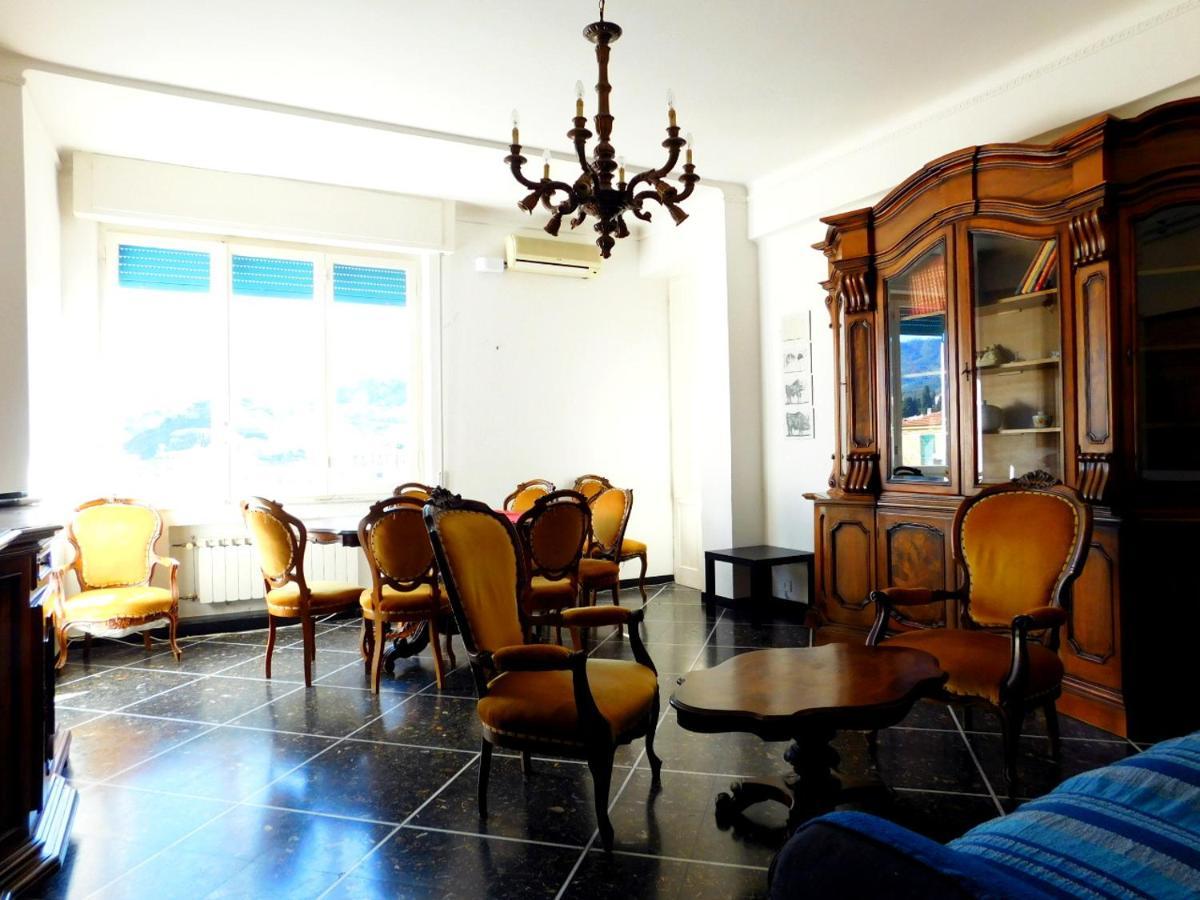 Quadrilocale Con Vista Apartment Levanto Luaran gambar