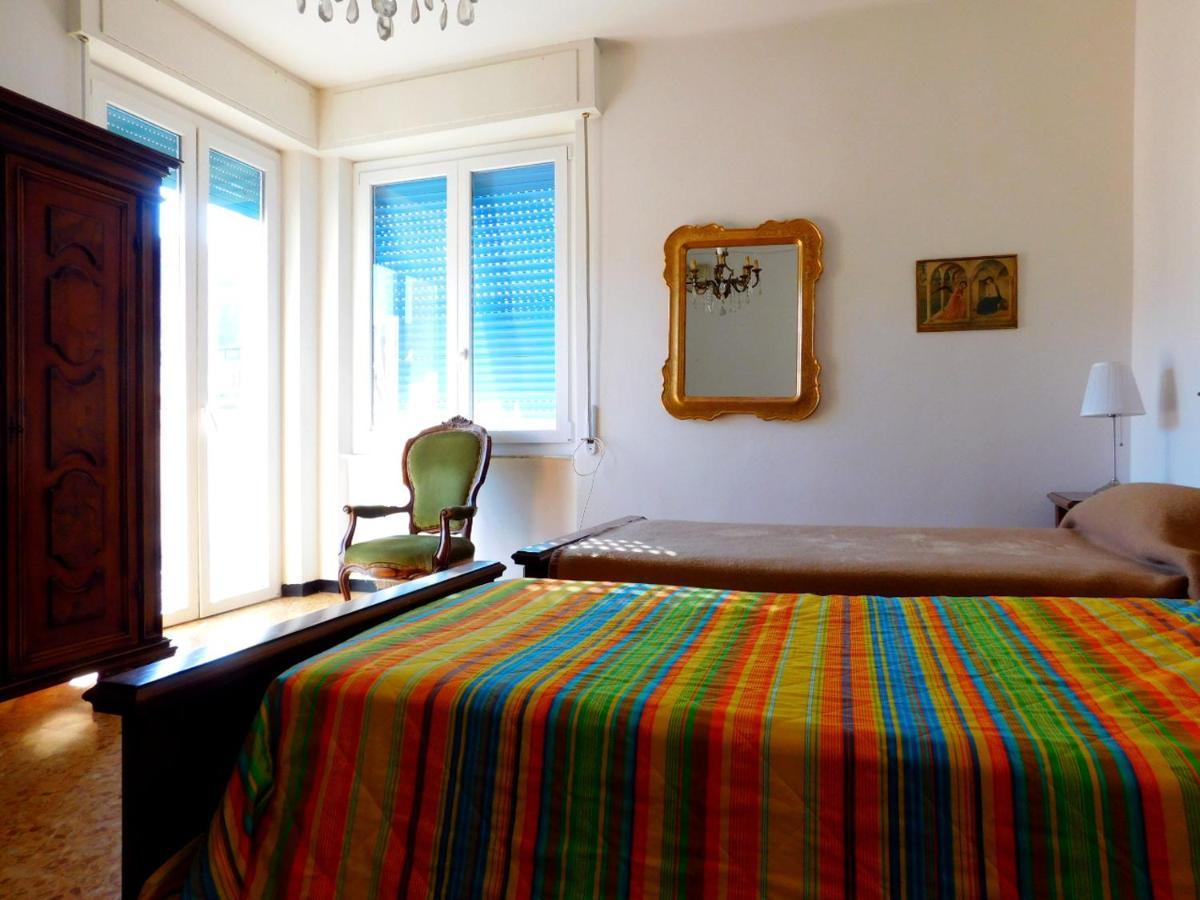 Quadrilocale Con Vista Apartment Levanto Luaran gambar