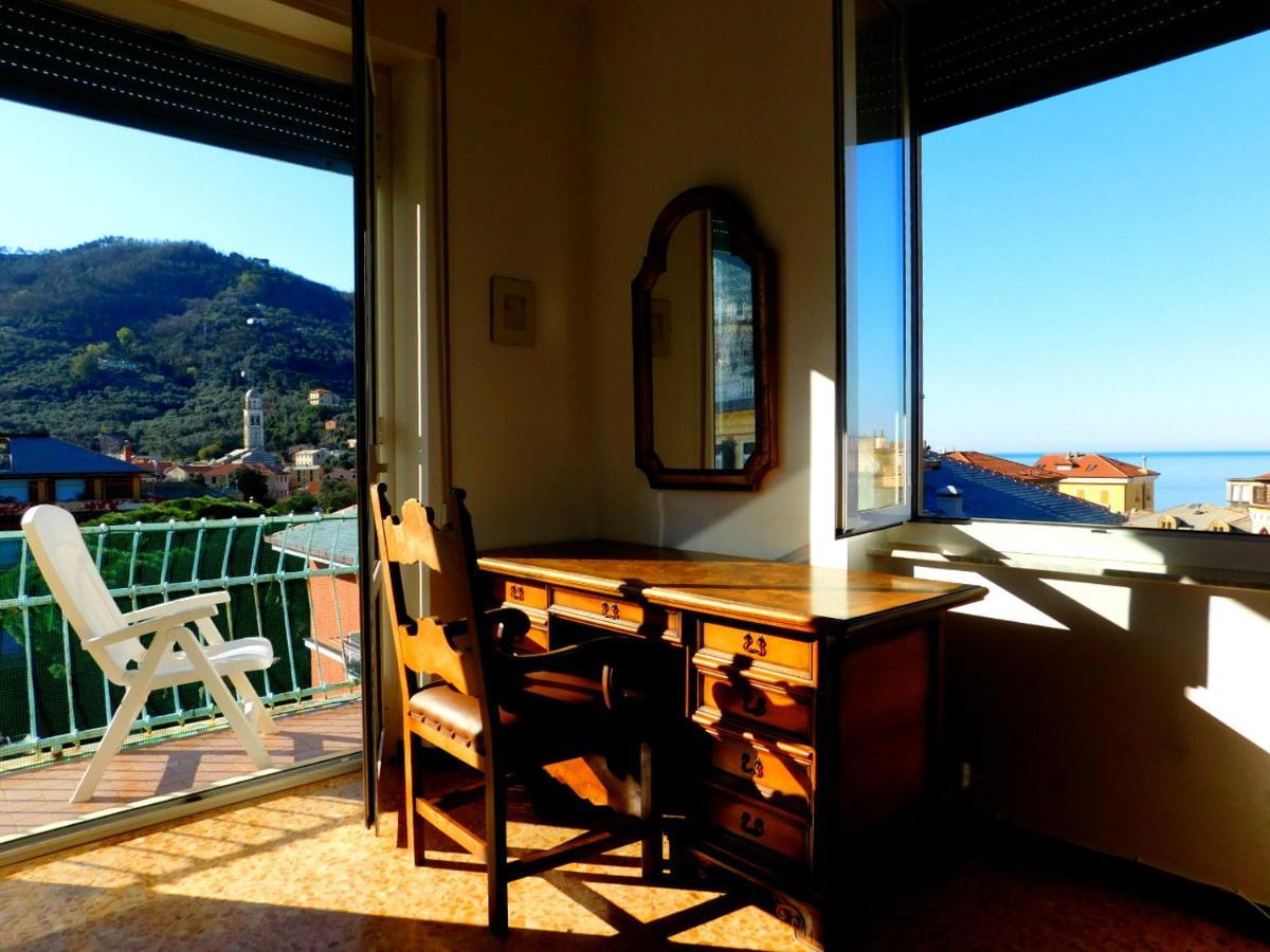 Quadrilocale Con Vista Apartment Levanto Luaran gambar